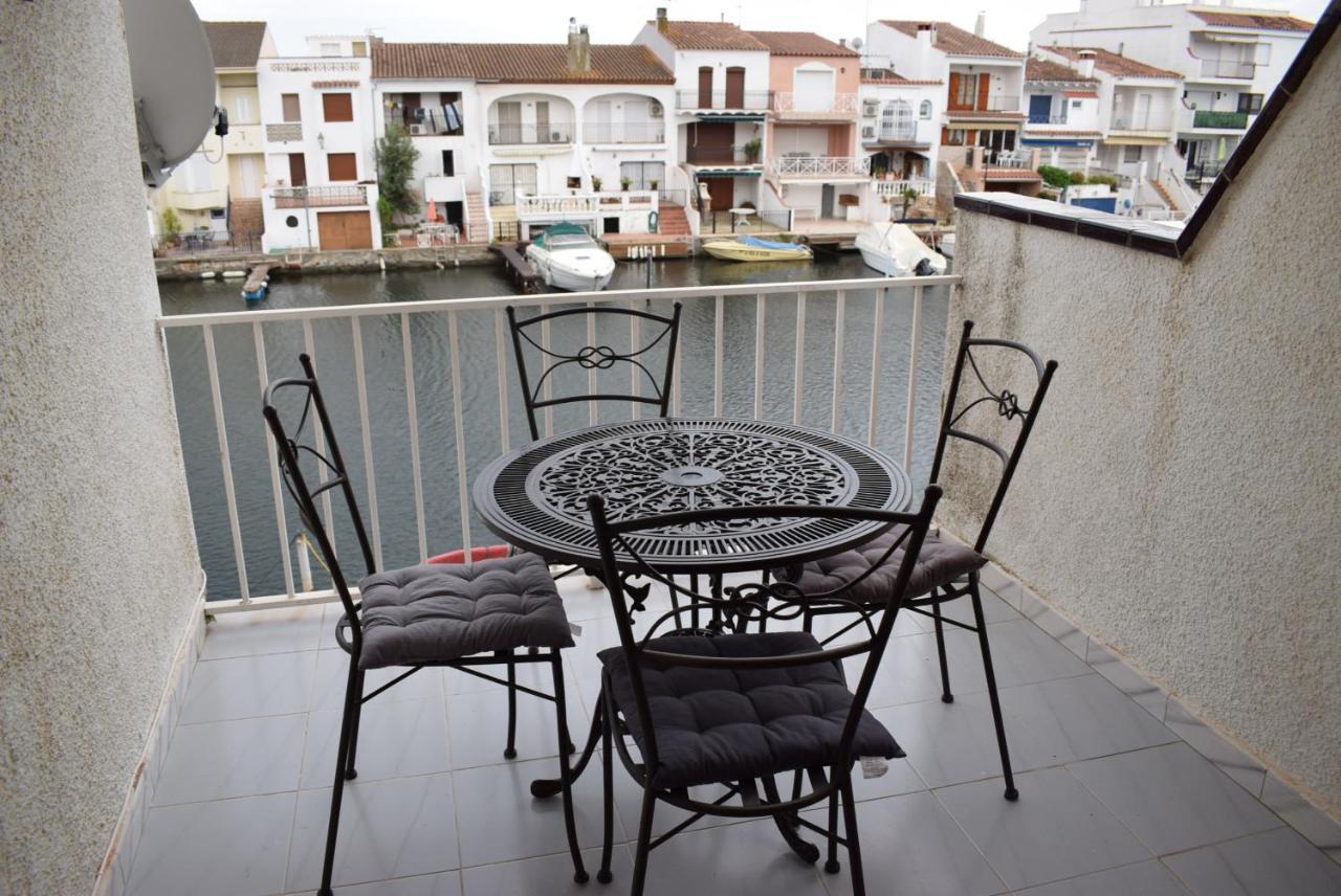 Apartamento Con Bonitas Vistas Al Canal Ref 337 Empuriabrava Exterior foto
